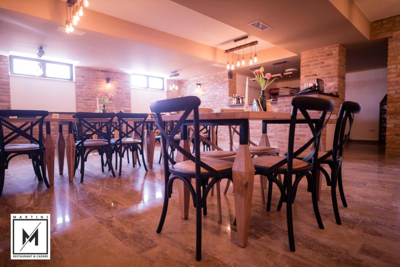 Martini Restaurant & Cazare Sebesel Екстериор снимка