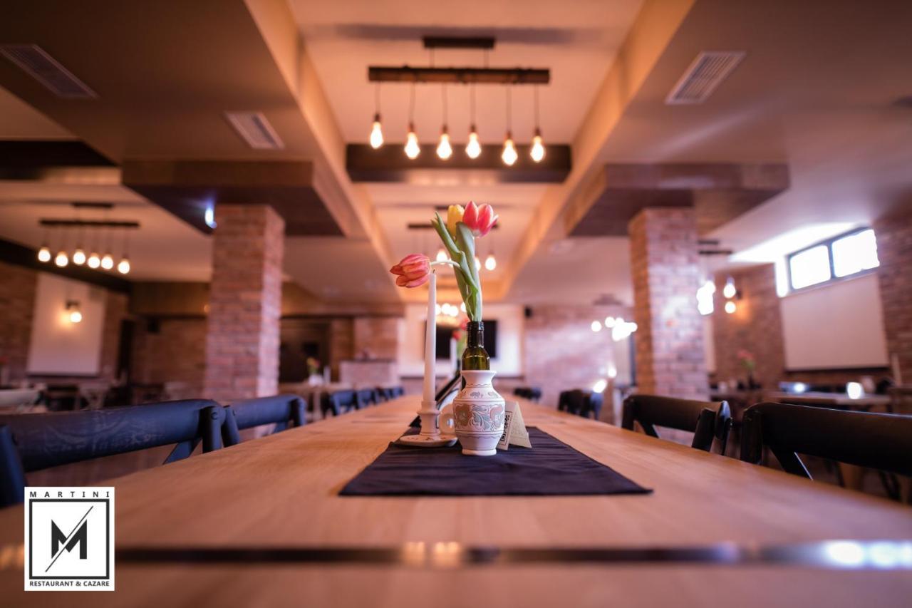 Martini Restaurant & Cazare Sebesel Екстериор снимка