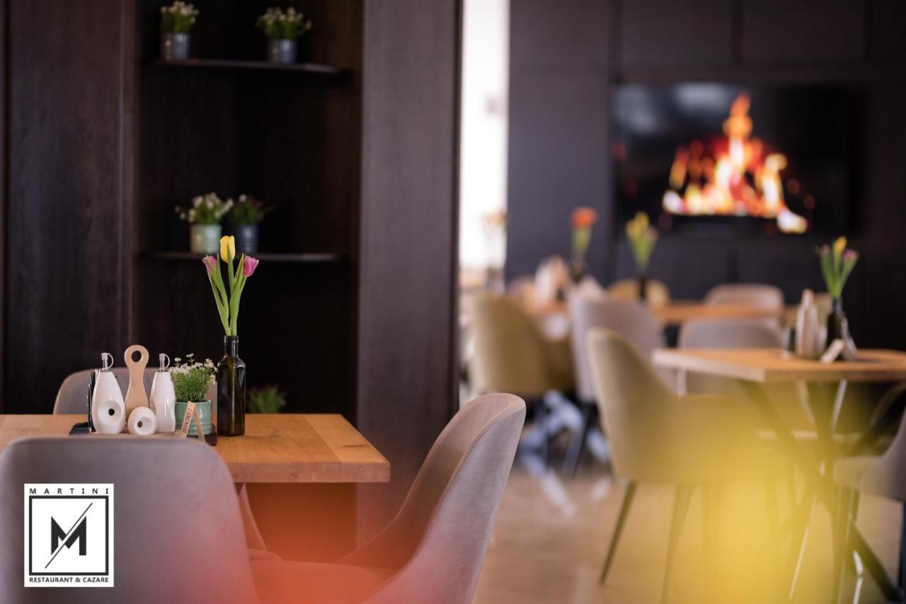 Martini Restaurant & Cazare Sebesel Екстериор снимка