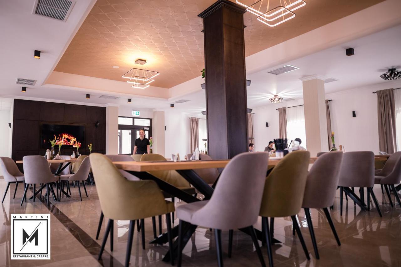 Martini Restaurant & Cazare Sebesel Екстериор снимка