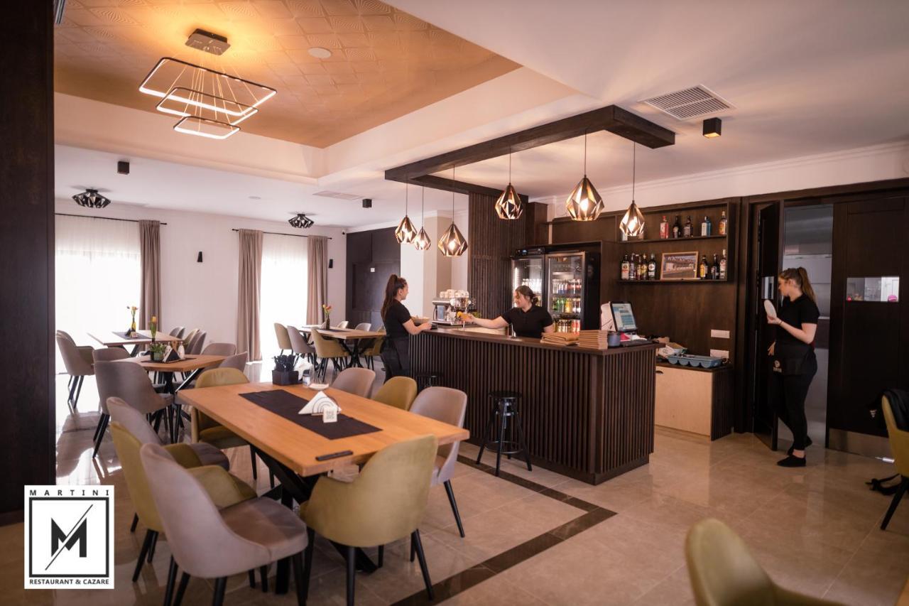 Martini Restaurant & Cazare Sebesel Екстериор снимка